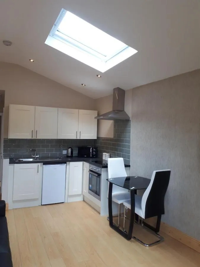 One Double Bedroom Flat Dublin 0*,